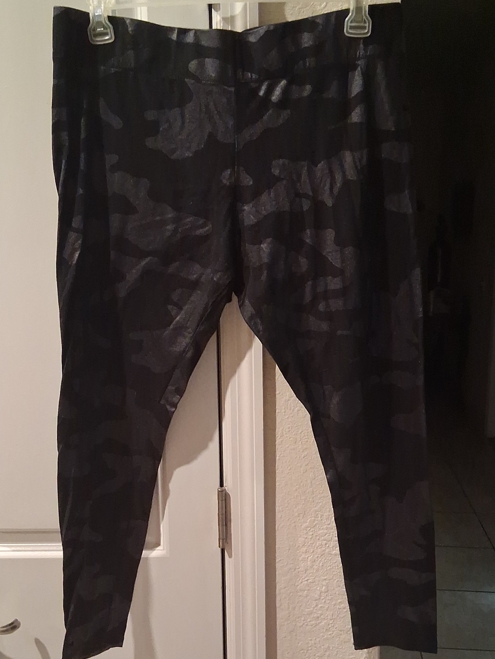 Men's Black Camouflage Stretch Pants